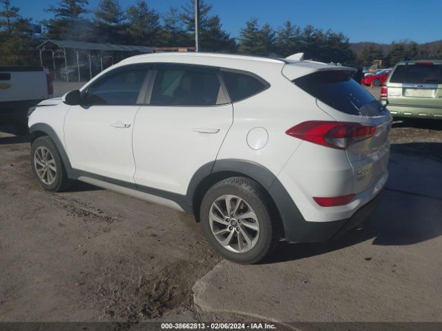 Photo 2 VIN: KM8J3CA40JU676579 - HYUNDAI TUCSON 