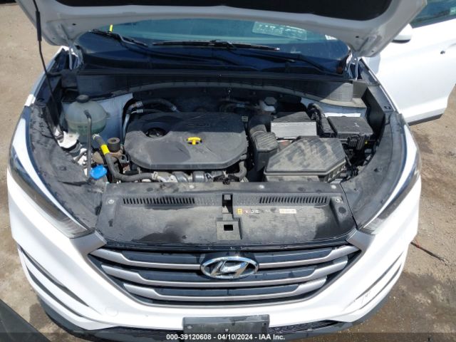 Photo 9 VIN: KM8J3CA40JU676629 - HYUNDAI TUCSON 