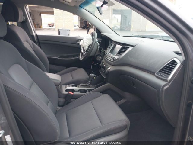 Photo 4 VIN: KM8J3CA40JU696556 - HYUNDAI TUCSON 