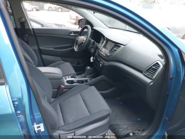 Photo 4 VIN: KM8J3CA40JU736117 - HYUNDAI TUCSON 