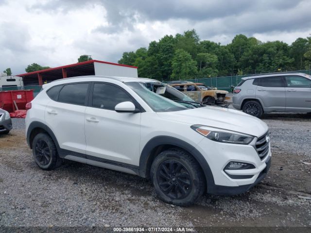 Photo 0 VIN: KM8J3CA40JU743049 - HYUNDAI TUCSON 