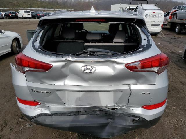 Photo 8 VIN: KM8J3CA40JU743343 - HYUNDAI TUCSON SEL 