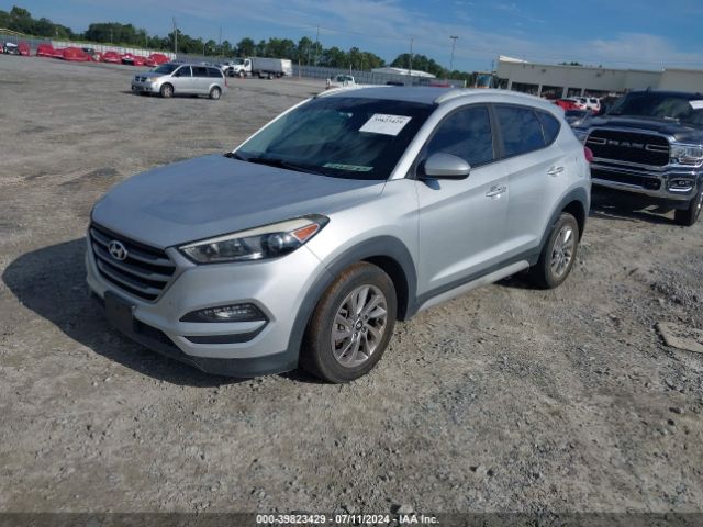 Photo 1 VIN: KM8J3CA40JU766895 - HYUNDAI TUCSON 