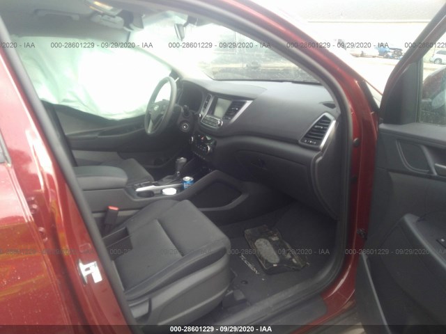 Photo 4 VIN: KM8J3CA40JU783888 - HYUNDAI TUCSON 