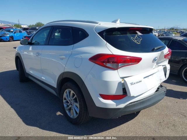 Photo 2 VIN: KM8J3CA40JU793594 - HYUNDAI TUCSON 