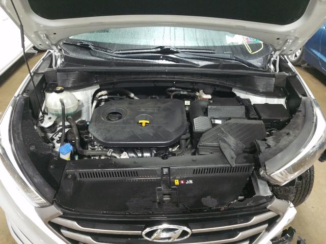 Photo 6 VIN: KM8J3CA41GU100329 - HYUNDAI TUCSON LIM 