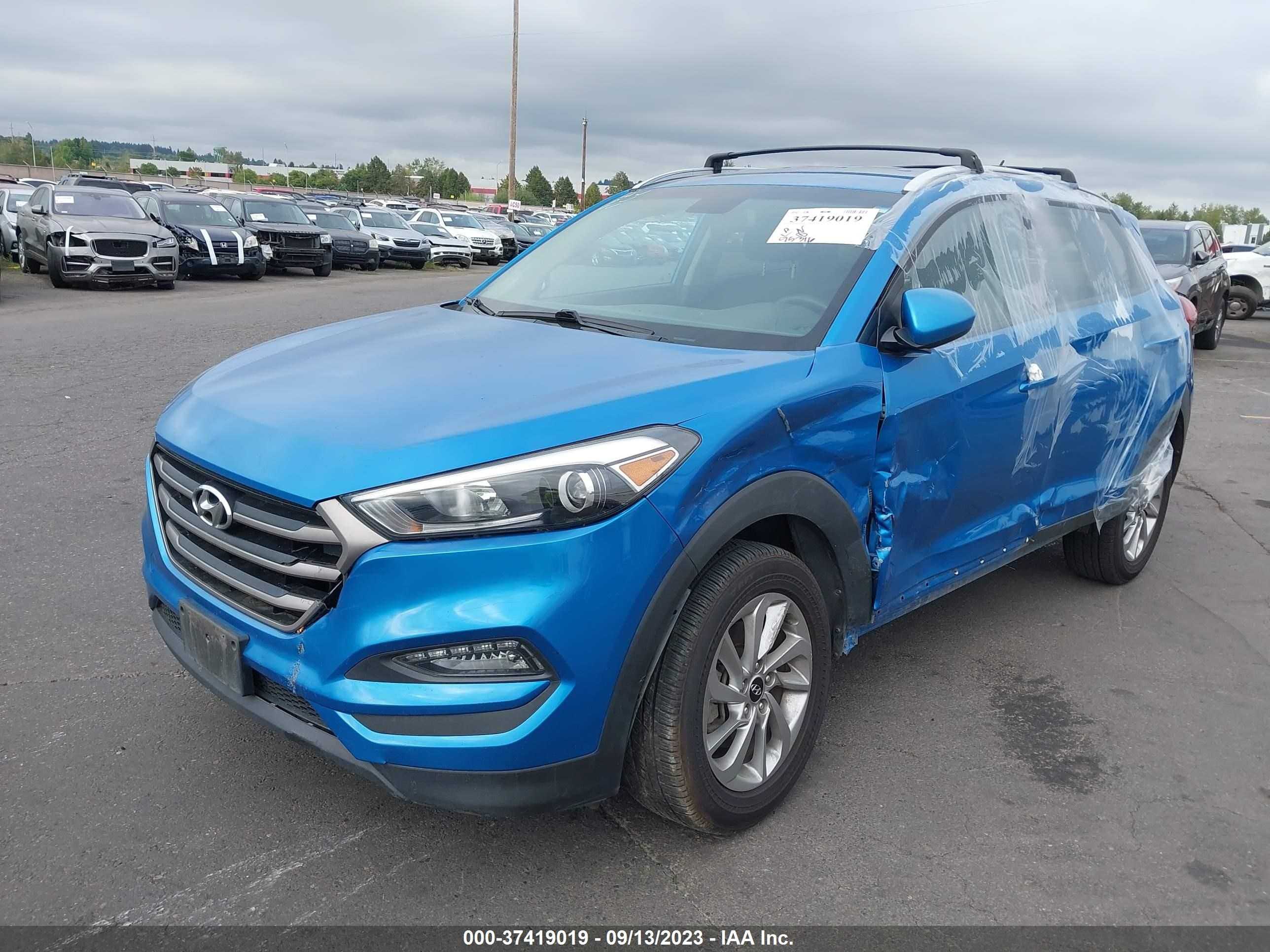 Photo 1 VIN: KM8J3CA41GU173636 - HYUNDAI TUCSON 