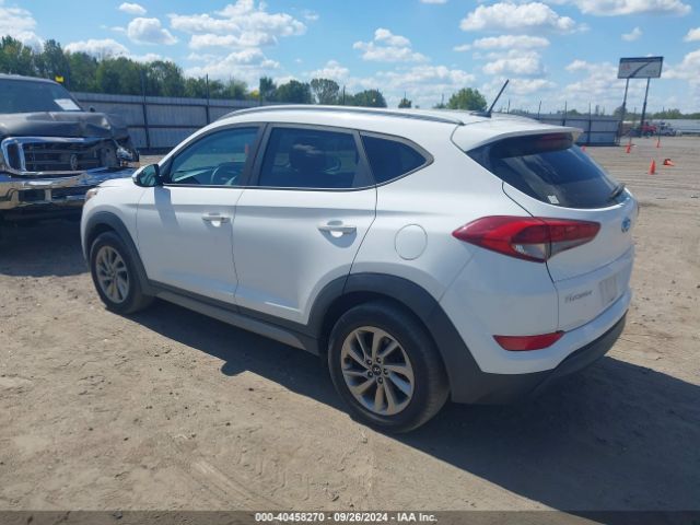 Photo 2 VIN: KM8J3CA41HU297505 - HYUNDAI TUCSON 