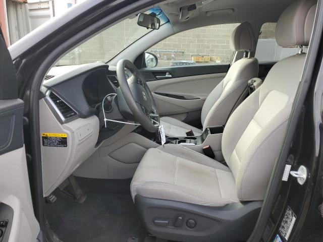 Photo 6 VIN: KM8J3CA41HU303657 - HYUNDAI TUCSON LIM 