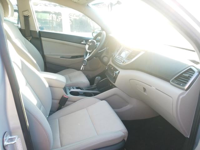 Photo 4 VIN: KM8J3CA41HU420400 - HYUNDAI TUCSON LIM 