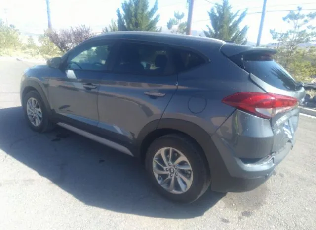 Photo 2 VIN: KM8J3CA41HU497316 - HYUNDAI TUCSON 