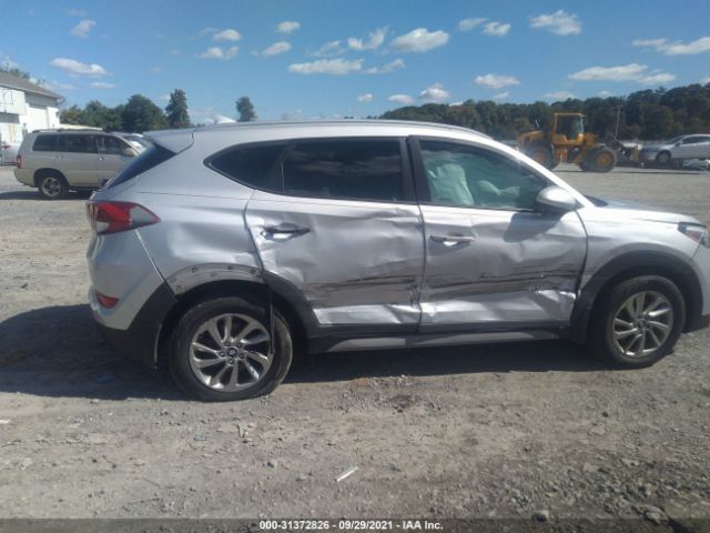 Photo 5 VIN: KM8J3CA41JU651674 - HYUNDAI TUCSON 