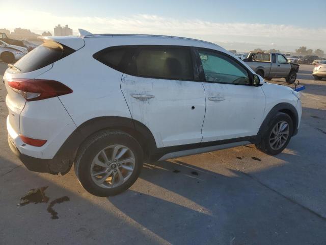 Photo 2 VIN: KM8J3CA41JU673741 - HYUNDAI TUCSON 