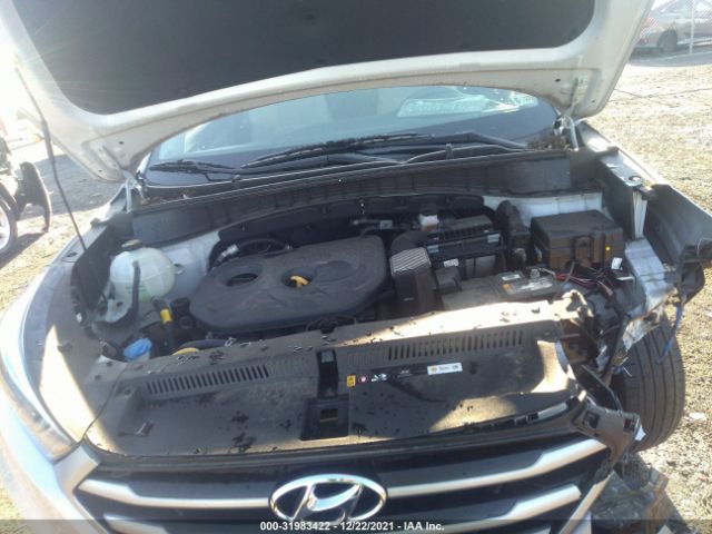 Photo 9 VIN: KM8J3CA41JU707337 - HYUNDAI TUCSON 