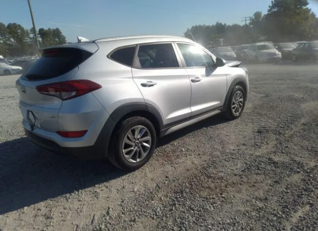 Photo 3 VIN: KM8J3CA41JU736580 - HYUNDAI TUCSON 