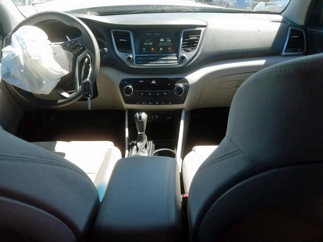 Photo 8 VIN: KM8J3CA41JU765075 - HYUNDAI TUCSON 