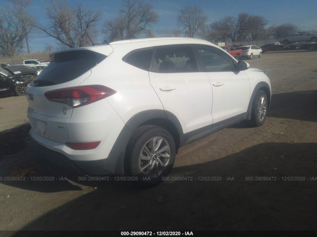 Photo 3 VIN: KM8J3CA42GU102395 - HYUNDAI TUCSON 