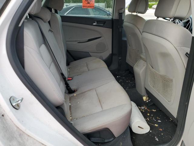 Photo 9 VIN: KM8J3CA42GU106852 - HYUNDAI TUCSON LIM 