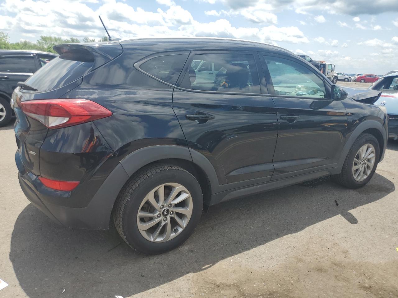 Photo 2 VIN: KM8J3CA42GU108052 - HYUNDAI TUCSON 