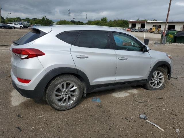 Photo 2 VIN: KM8J3CA42GU142718 - HYUNDAI TUCSON LIM 