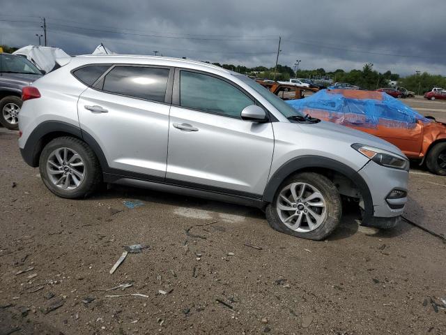 Photo 3 VIN: KM8J3CA42GU142718 - HYUNDAI TUCSON LIM 