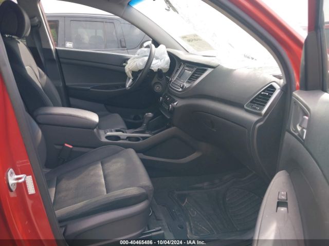 Photo 4 VIN: KM8J3CA42GU208099 - HYUNDAI TUCSON 