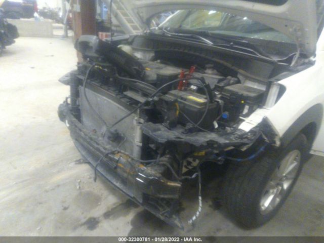 Photo 5 VIN: KM8J3CA42GU237408 - HYUNDAI TUCSON 