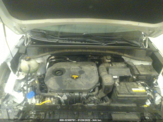 Photo 9 VIN: KM8J3CA42GU237408 - HYUNDAI TUCSON 