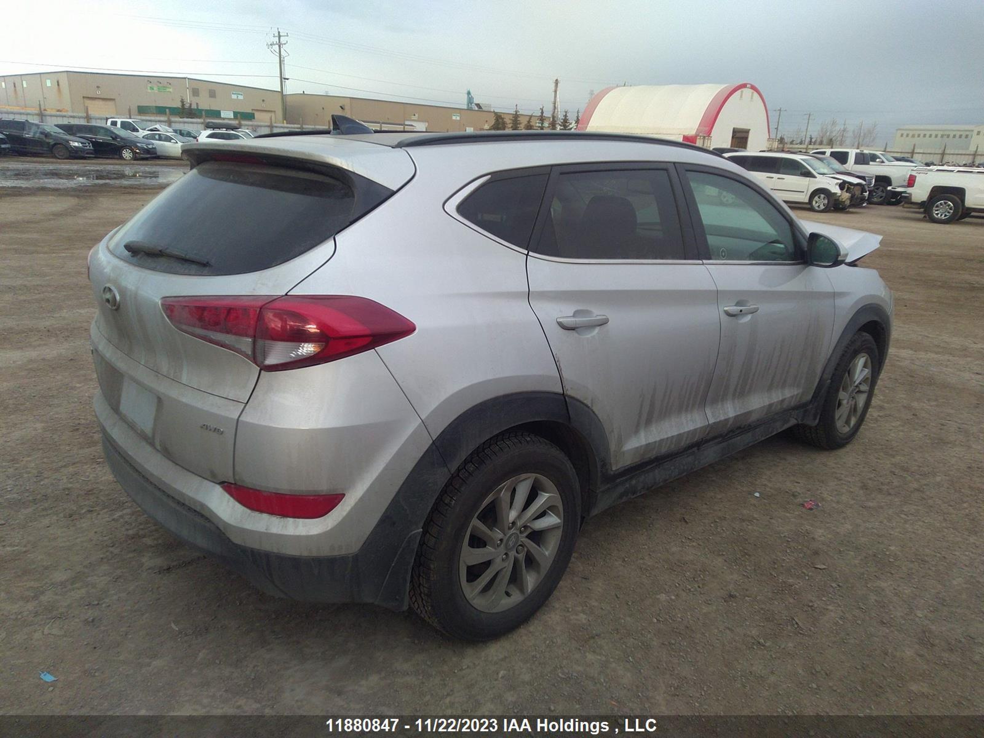 Photo 3 VIN: KM8J3CA42GU241281 - HYUNDAI TUCSON 