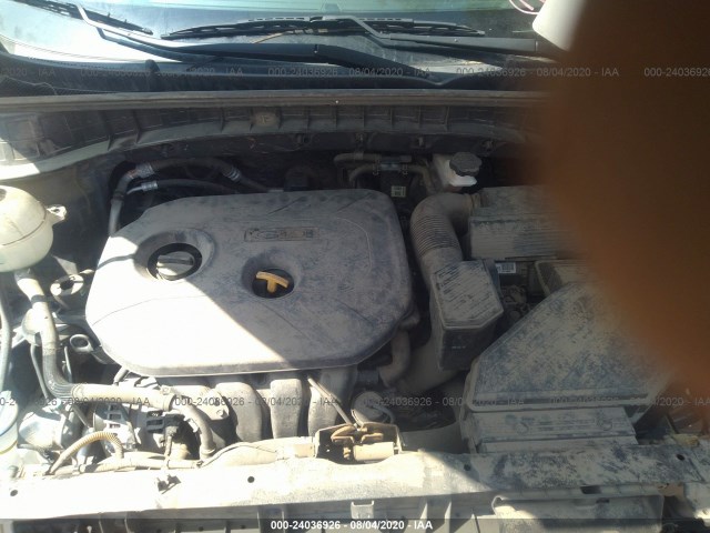 Photo 9 VIN: KM8J3CA42HU281295 - HYUNDAI TUCSON 