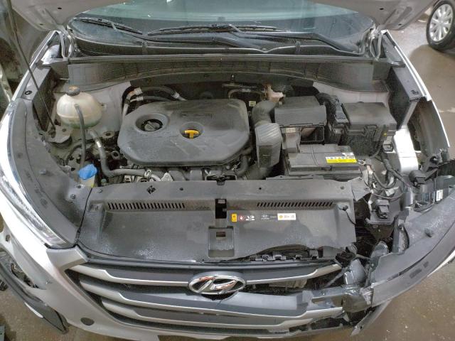 Photo 6 VIN: KM8J3CA42HU295505 - HYUNDAI TUCSON LIM 