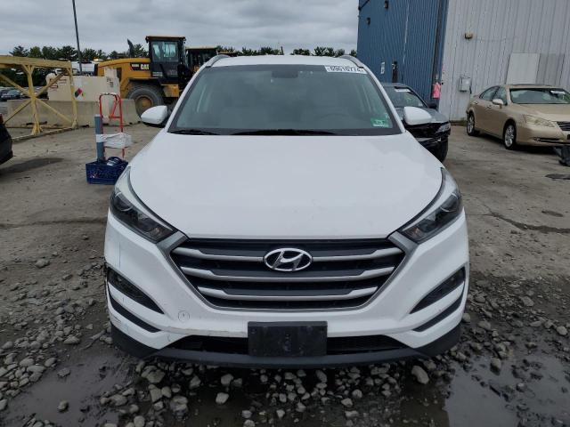 Photo 4 VIN: KM8J3CA42HU553568 - HYUNDAI TUCSON LIM 