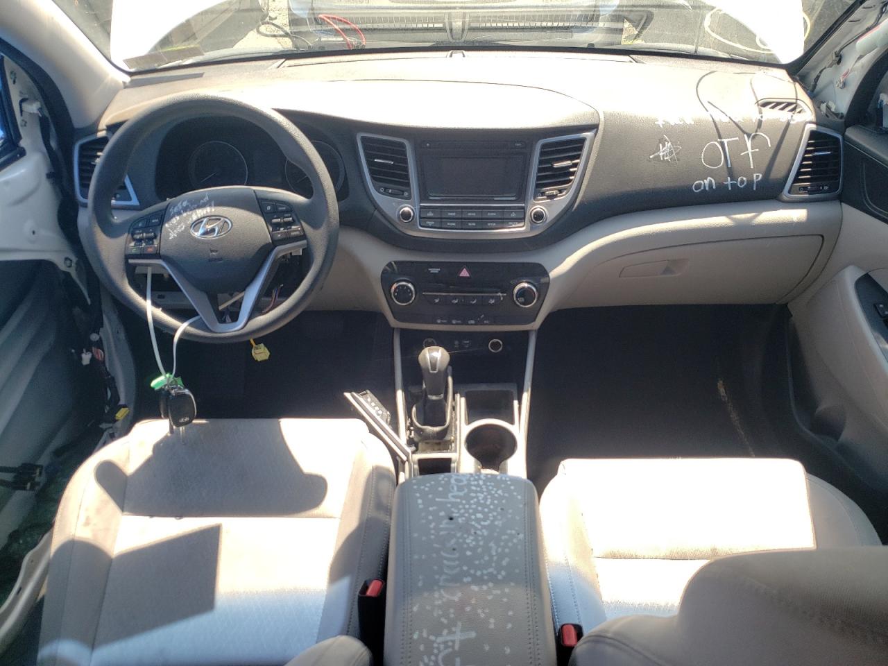 Photo 7 VIN: KM8J3CA42HU574260 - HYUNDAI TUCSON 