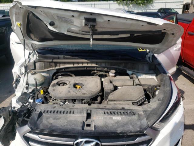 Photo 6 VIN: KM8J3CA42HU585551 - HYUNDAI TUCSON LIM 