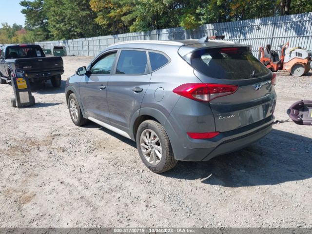 Photo 2 VIN: KM8J3CA42JU602841 - HYUNDAI TUCSON 