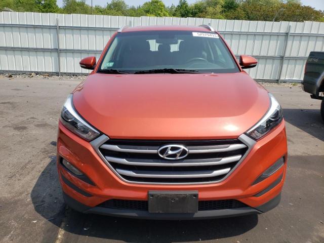 Photo 4 VIN: KM8J3CA42JU603410 - HYUNDAI TUCSON SEL 