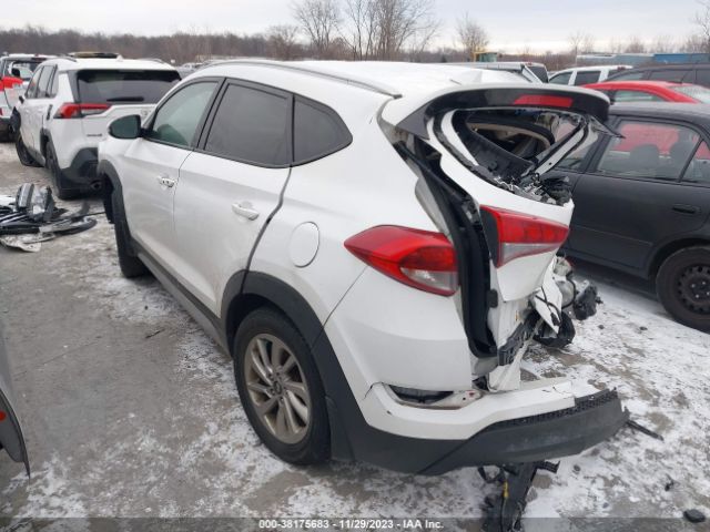 Photo 2 VIN: KM8J3CA42JU634060 - HYUNDAI TUCSON 