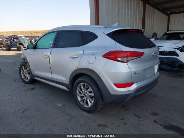 Photo 2 VIN: KM8J3CA42JU648301 - HYUNDAI TUCSON 