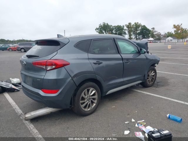 Photo 3 VIN: KM8J3CA42JU671688 - HYUNDAI TUCSON 