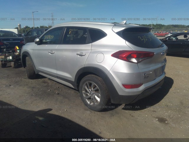 Photo 2 VIN: KM8J3CA42JU716127 - HYUNDAI TUCSON 