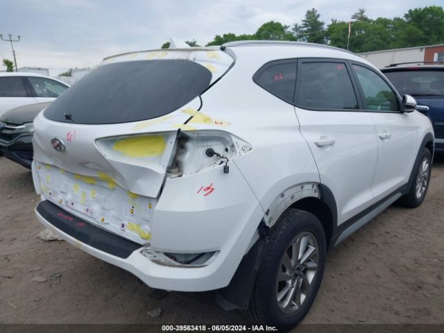 Photo 3 VIN: KM8J3CA42JU762945 - HYUNDAI TUCSON 