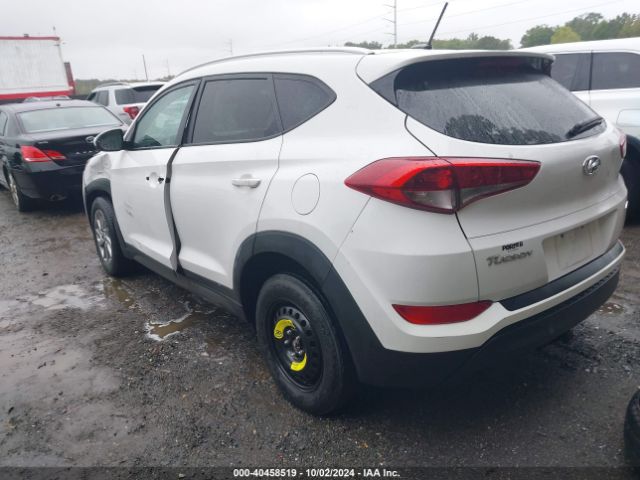 Photo 2 VIN: KM8J3CA43GU139875 - HYUNDAI TUCSON 