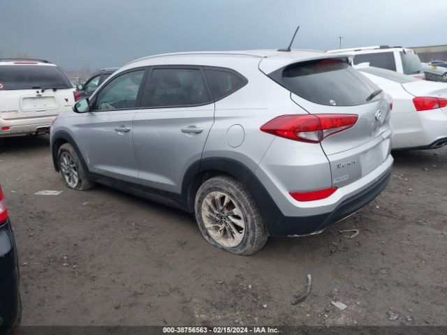 Photo 2 VIN: KM8J3CA43GU139956 - HYUNDAI TUCSON 