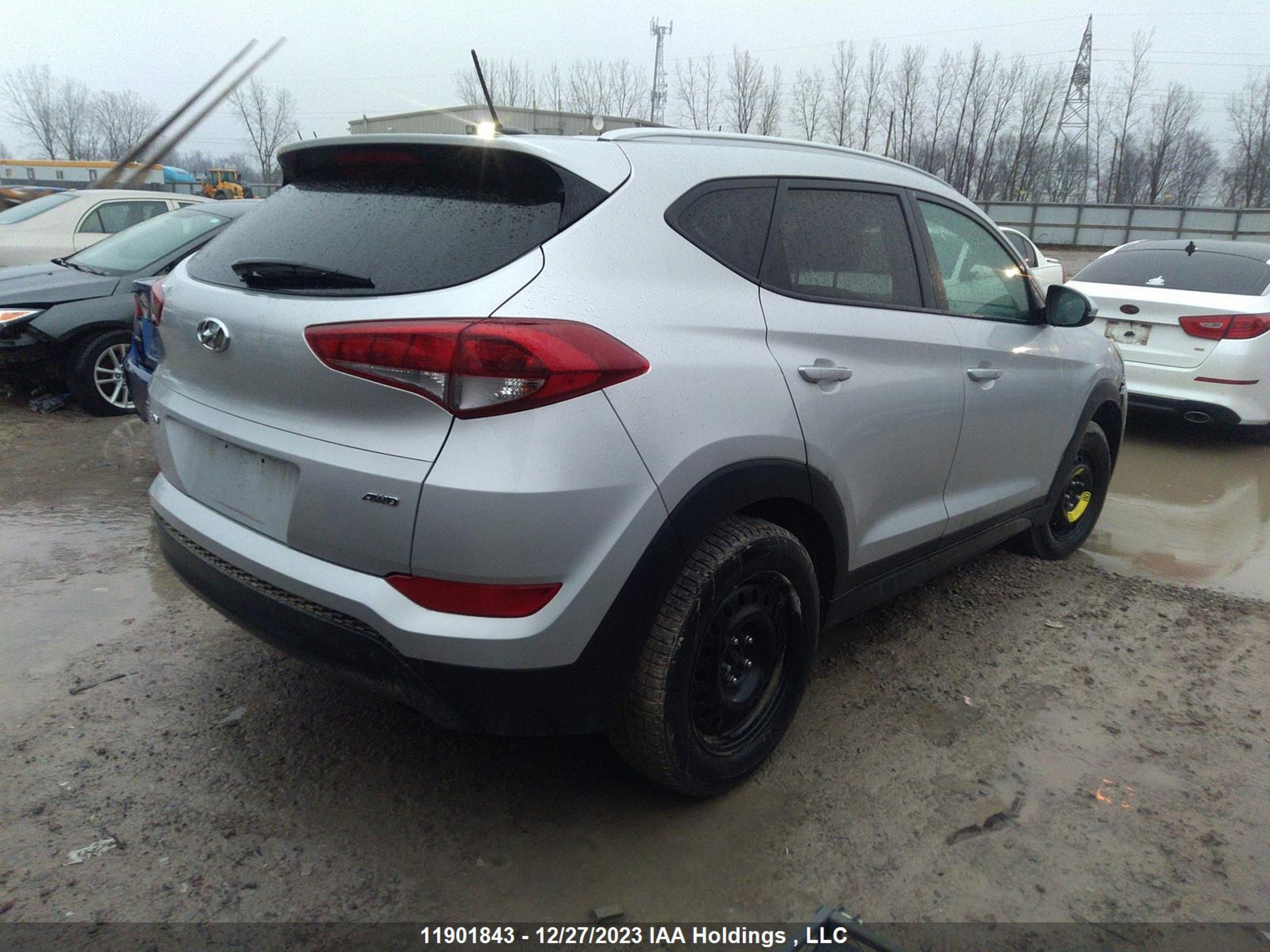 Photo 3 VIN: KM8J3CA43GU151170 - HYUNDAI TUCSON 