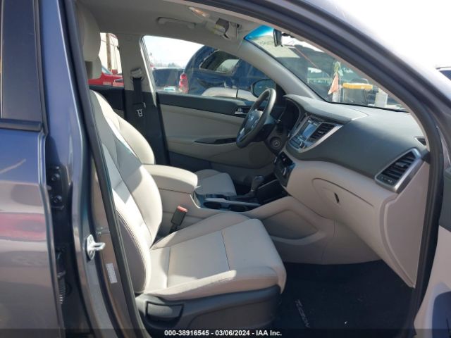 Photo 4 VIN: KM8J3CA43GU155168 - HYUNDAI TUCSON 