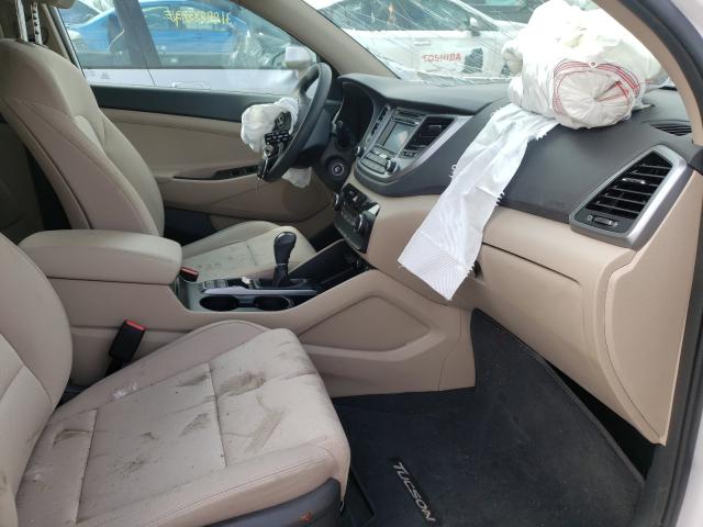 Photo 4 VIN: KM8J3CA43HU268622 - HYUNDAI TUCSON LIM 