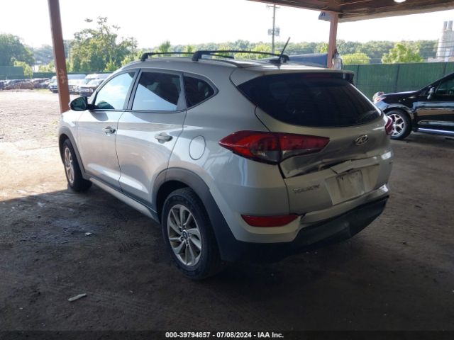 Photo 2 VIN: KM8J3CA43HU272038 - HYUNDAI TUCSON 