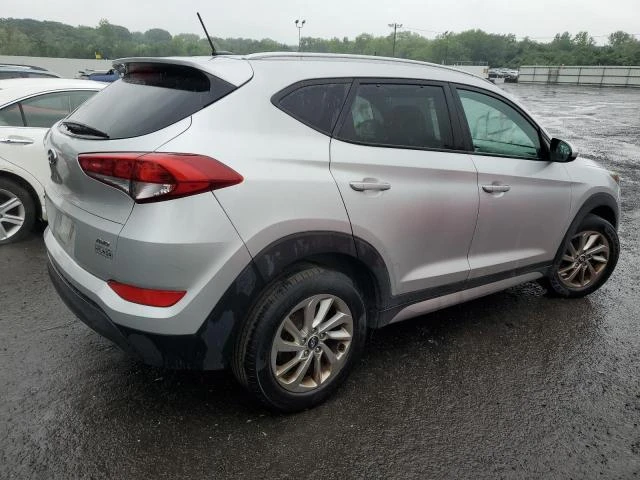 Photo 2 VIN: KM8J3CA43HU286117 - HYUNDAI TUCSON LIM 