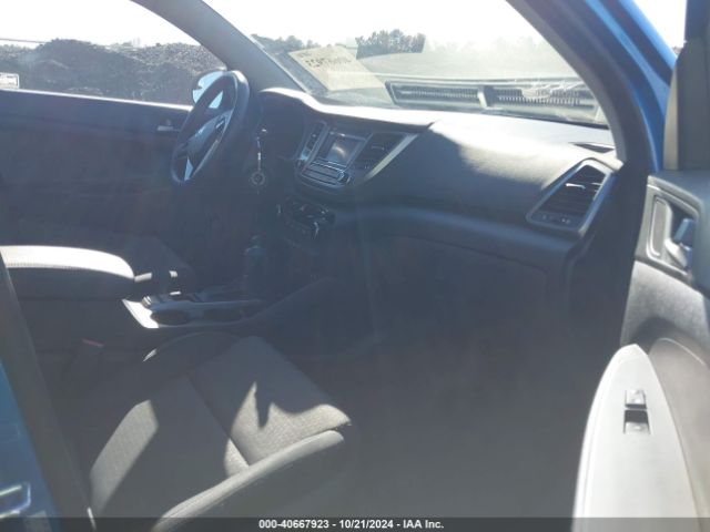 Photo 4 VIN: KM8J3CA43HU410175 - HYUNDAI TUCSON 