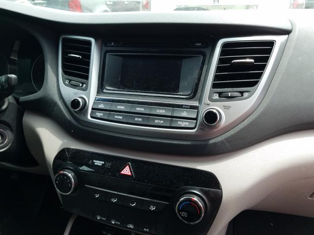 Photo 8 VIN: KM8J3CA43HU479495 - HYUNDAI TUCSON LIM 